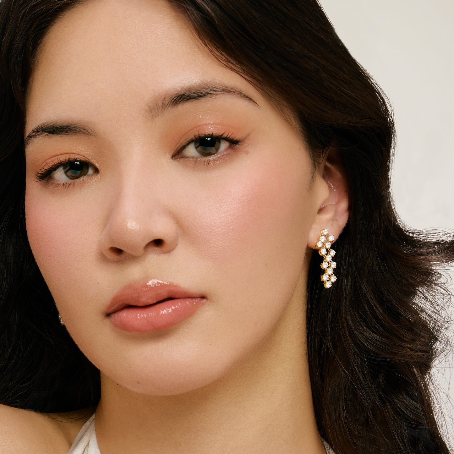 Olea Round Cut Cluster Earring