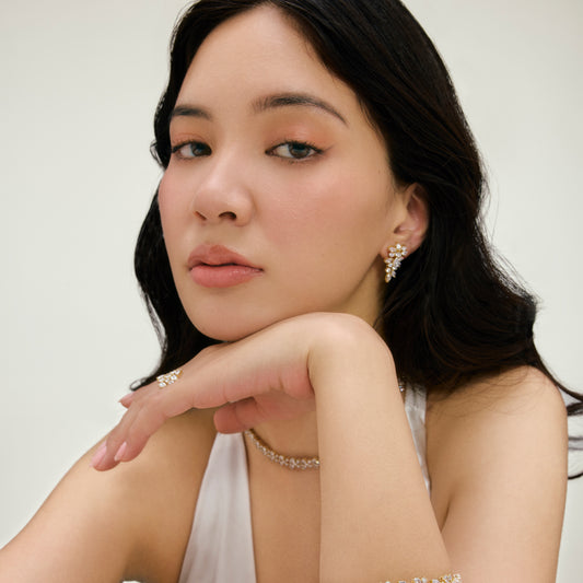 Vinca Cluster Earring