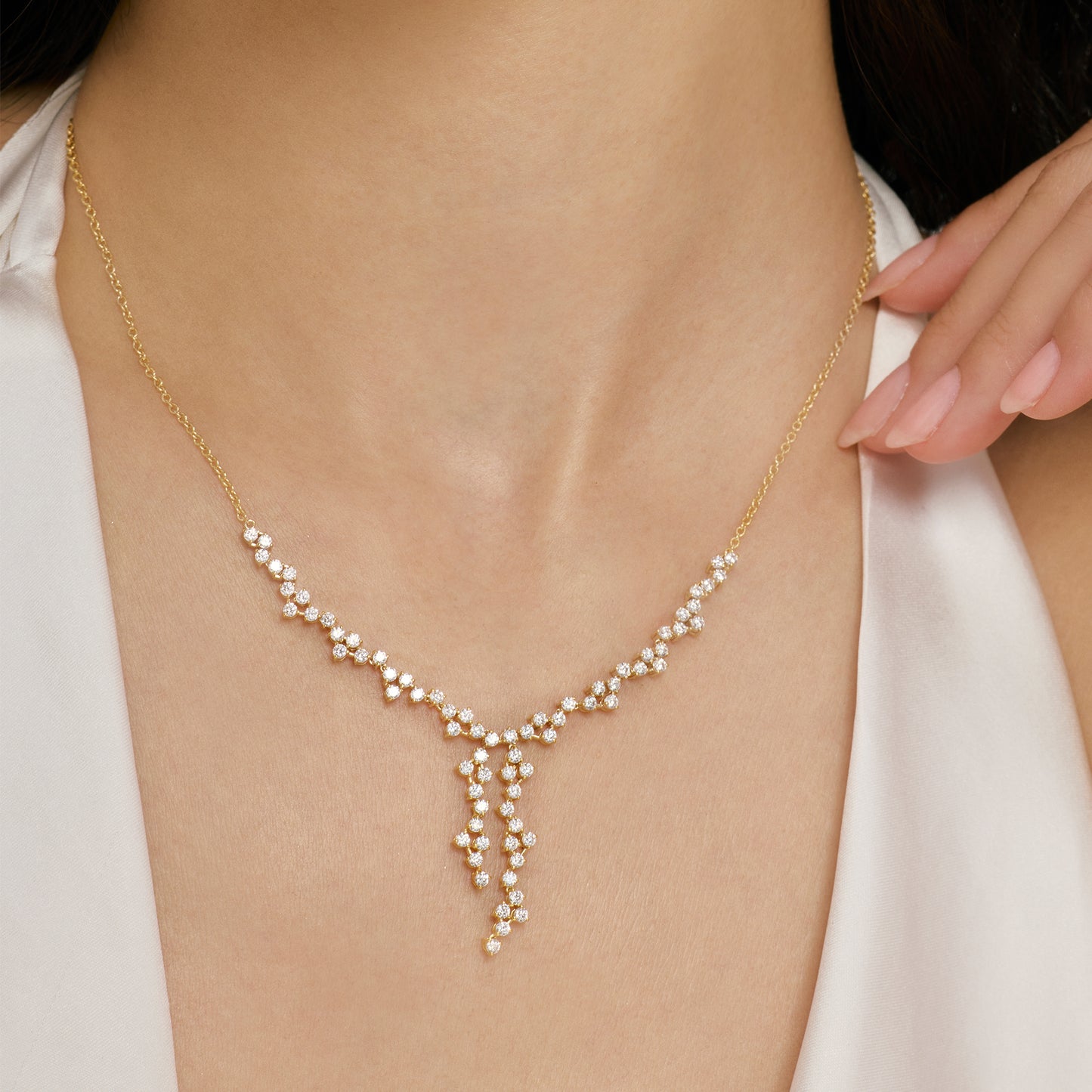 Snowdrop Round Cut Necklace