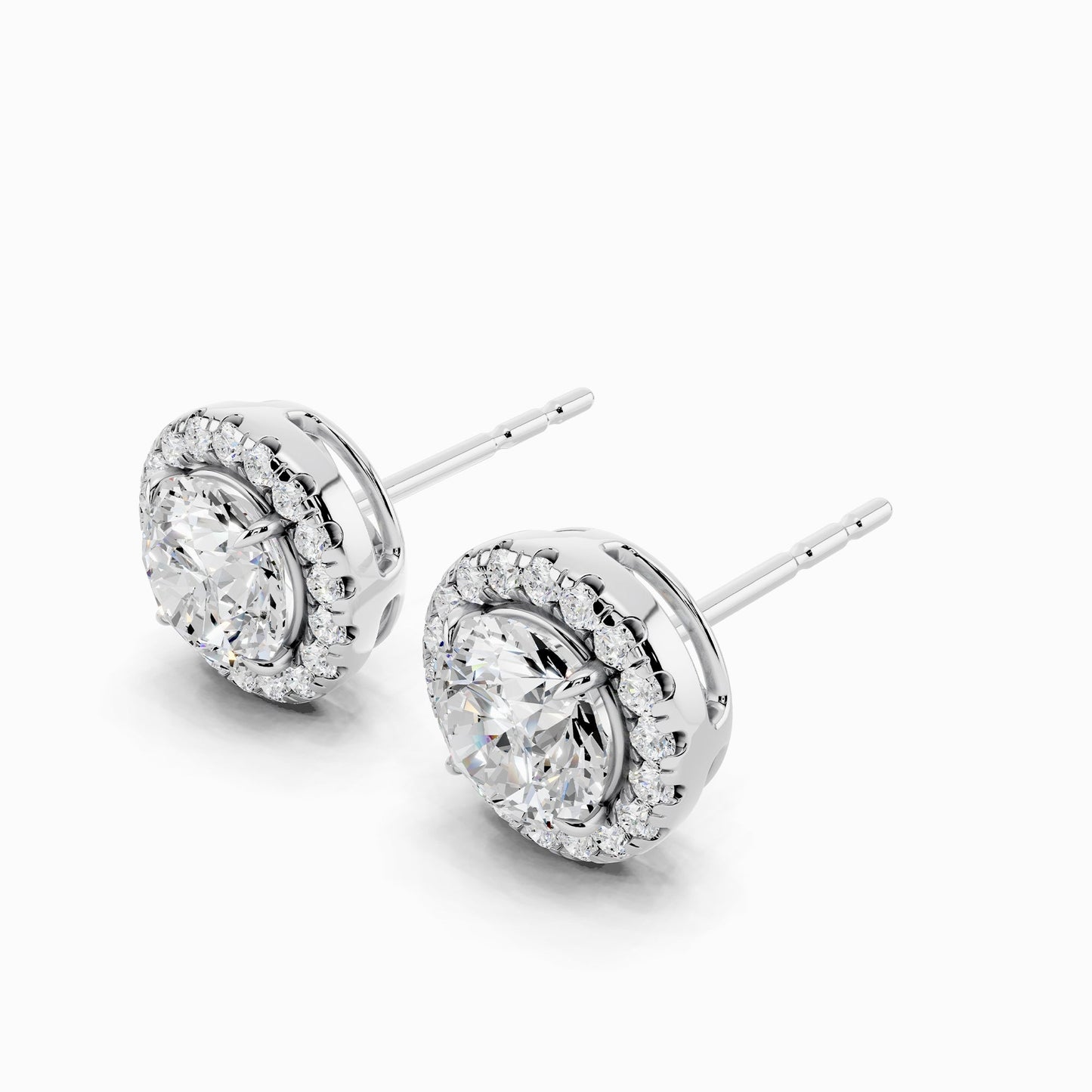 Astrantia Round Cut Halo Earring