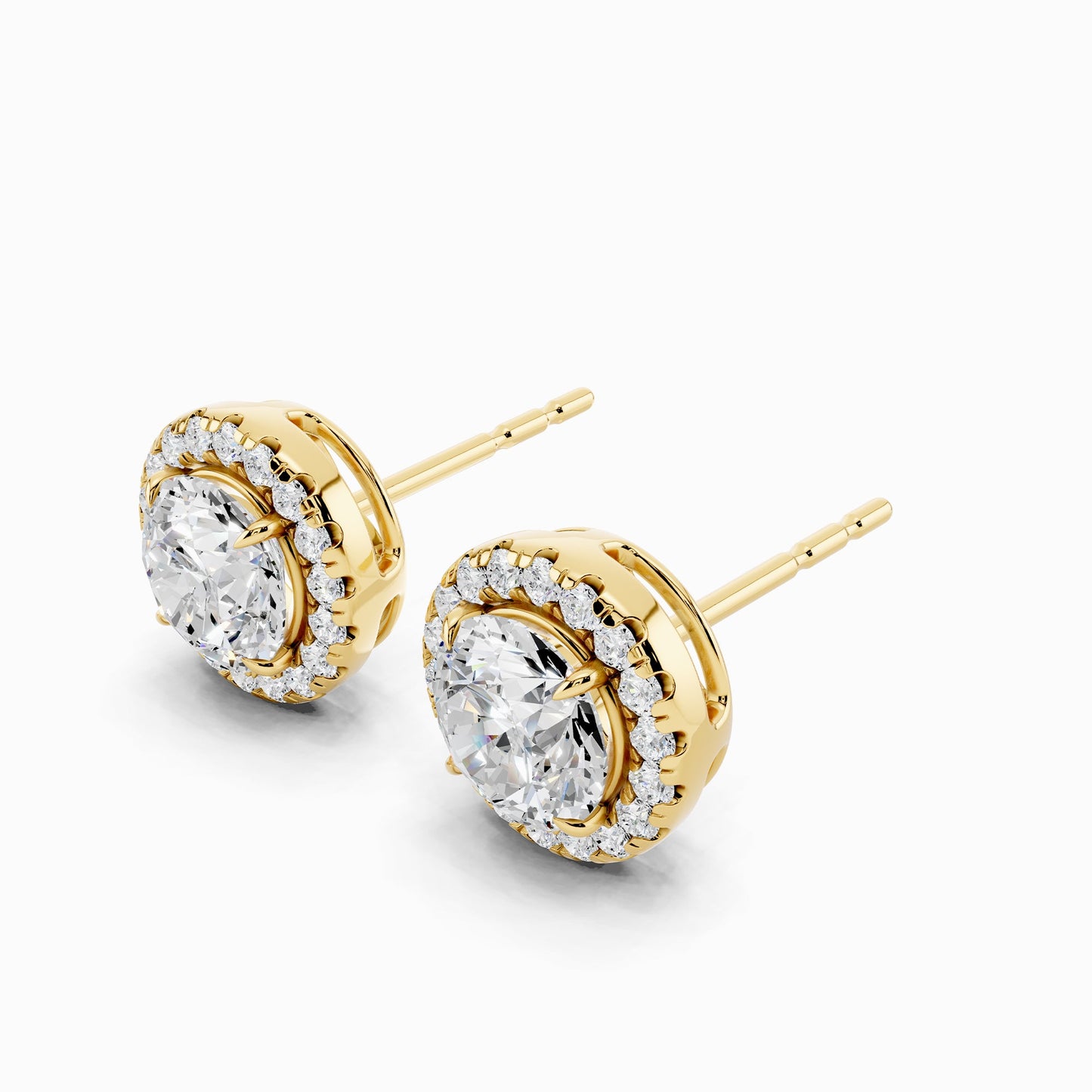 Astrantia Round Cut Halo Earring